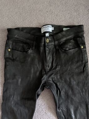 ✨👖🖤Frame Lamb Leather Black Skinny Jeans with Gold-Tone Buttons & Studs! 🖤👖✨